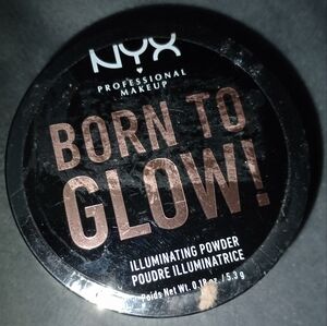 New Born to Glow Illuminating Powder